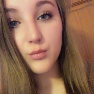 Meet your Posher, Sydney